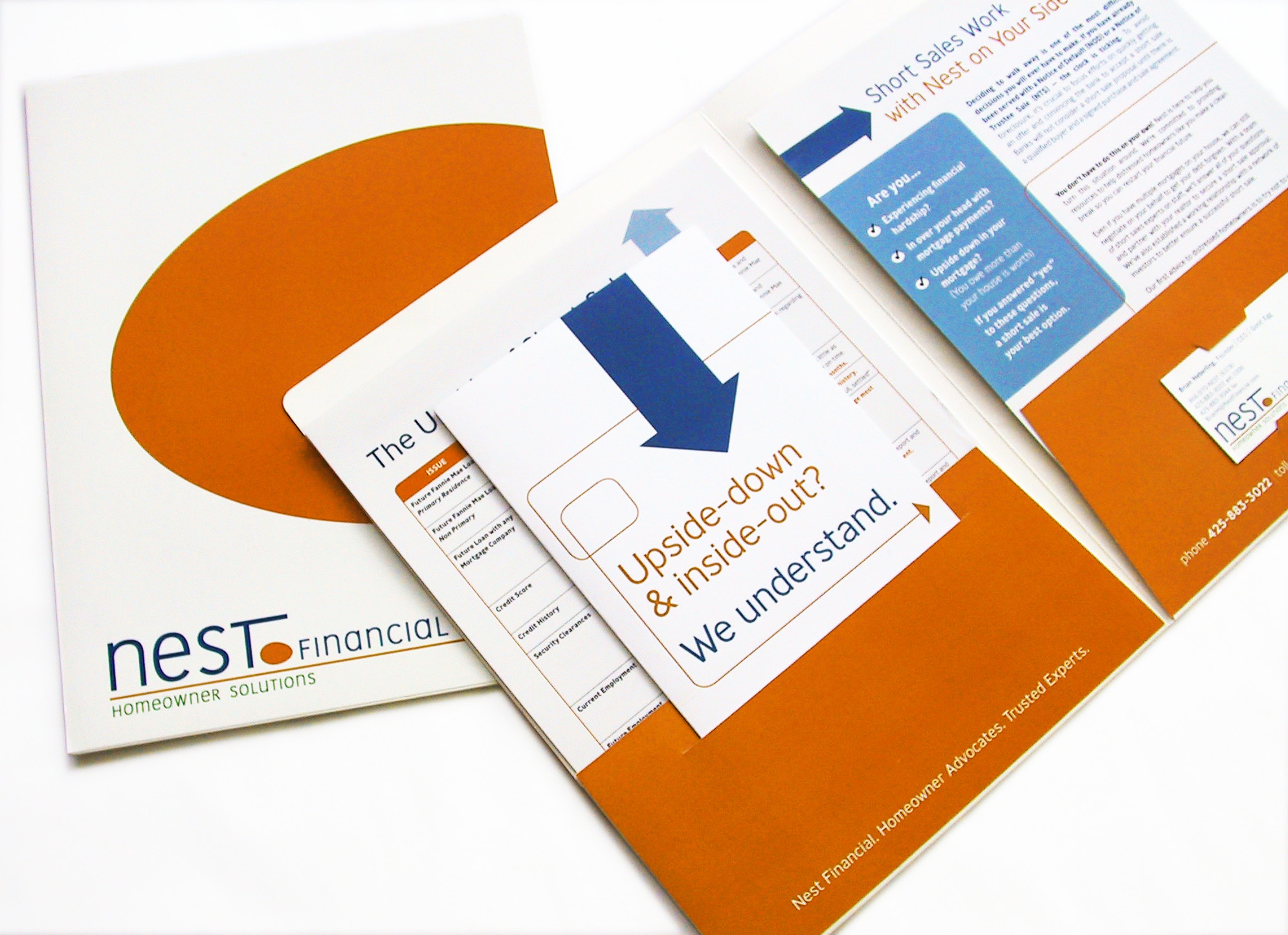 Presentation folder with collateral materials