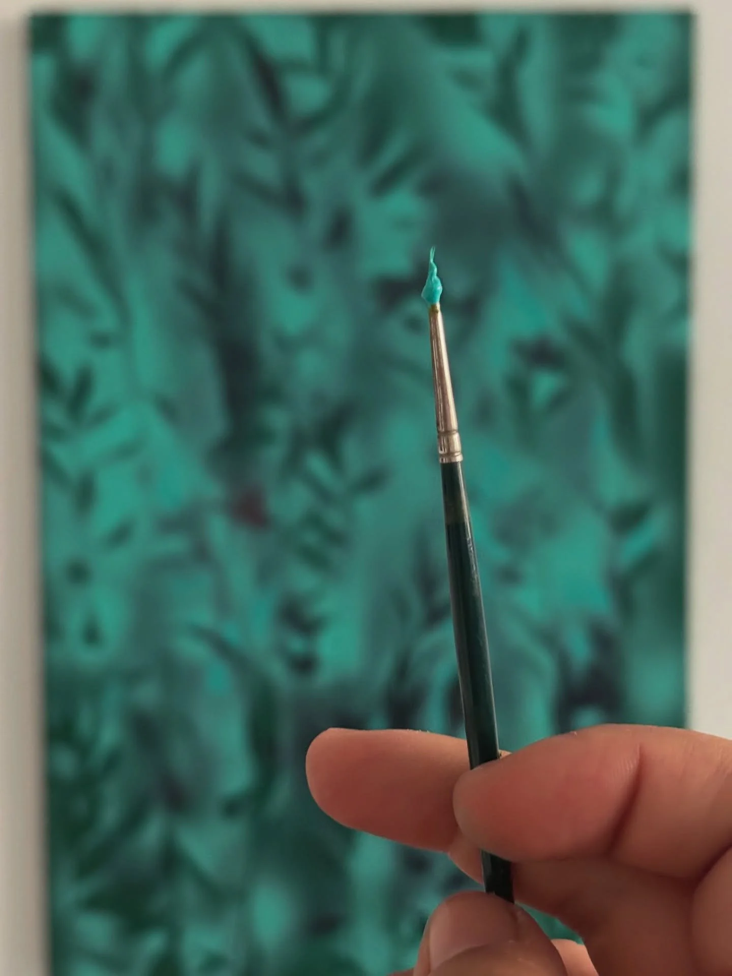 Yes, green is my favorite color 😅 what&rsquo;s yours?

#greenislife #greenobsessed #greenvibes #paletteplay #moodytones #colorinspiration #visualdiary #creativemood #tiffanymatosart #luxembourgart #artstudiolife