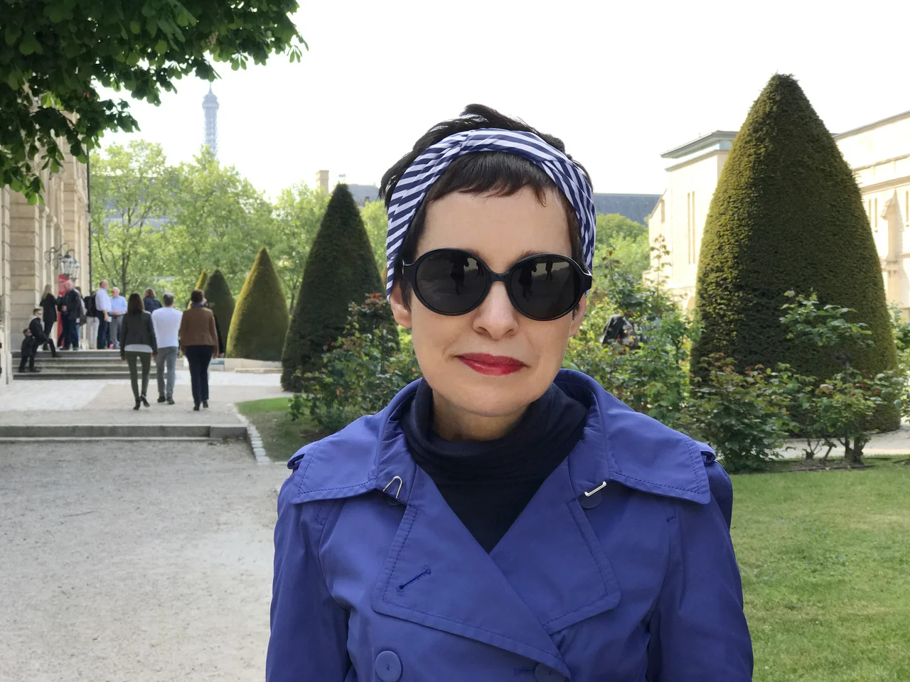 How To Fashion a Parisian Scarf Headband