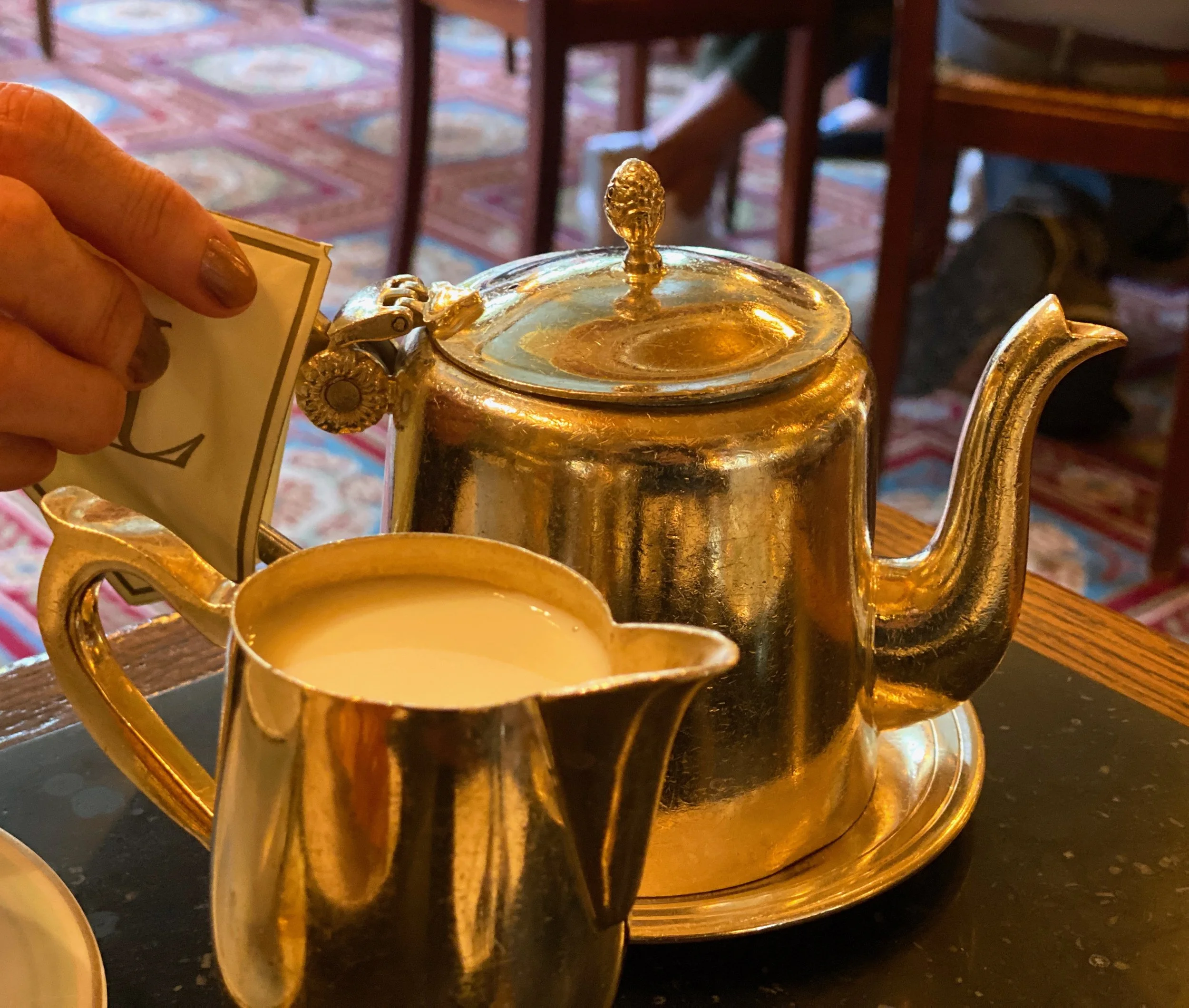 The Mystery of a Paris Tea Salon