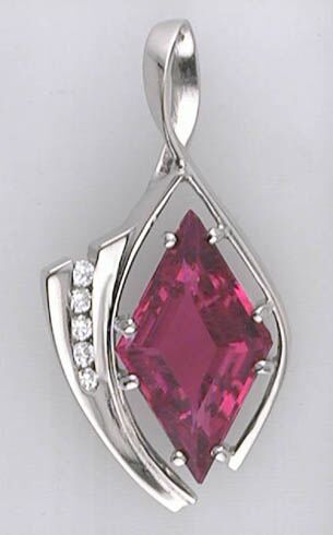 Mari Pink Tourmaline Pendant