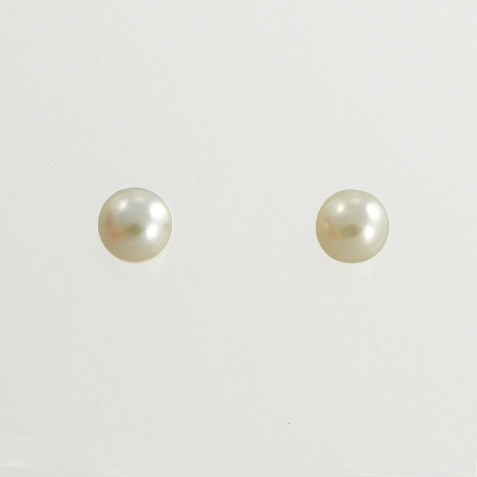 6.5mm Culture Pearl Studs
