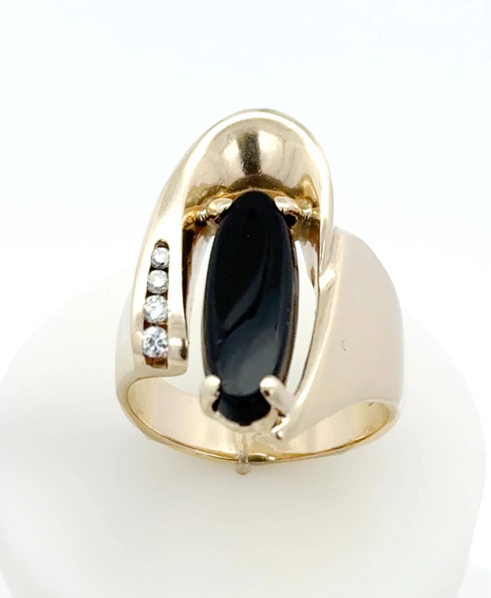 R Onyx 261mod front.jpg