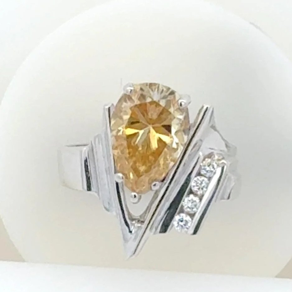 R+DIAL+Yellow+350+14k+W.jpg