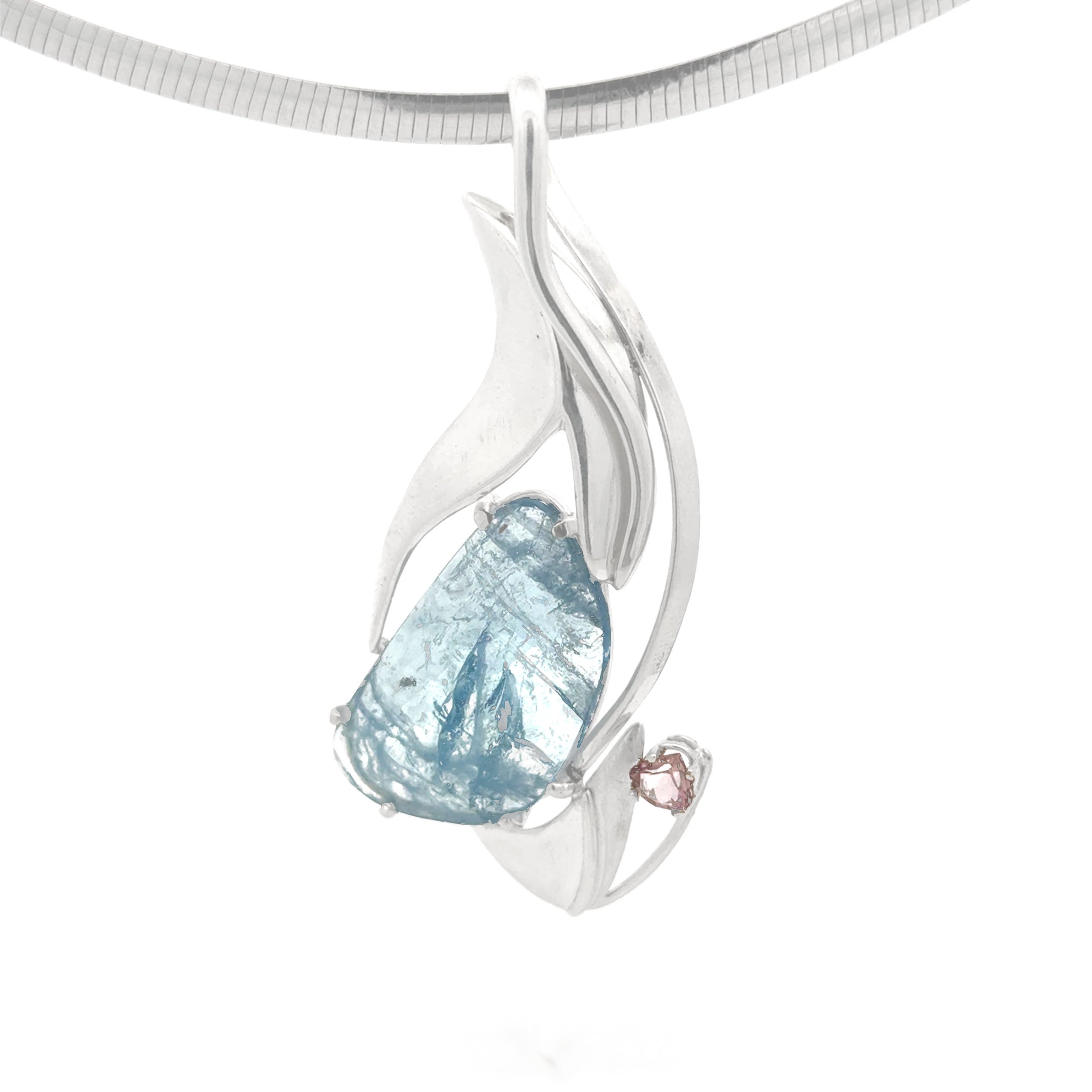 Aquamarine Faceted Slice with Optical Iridescence (Rainbow  effect) and Pastel Pink Tourmaline Accent