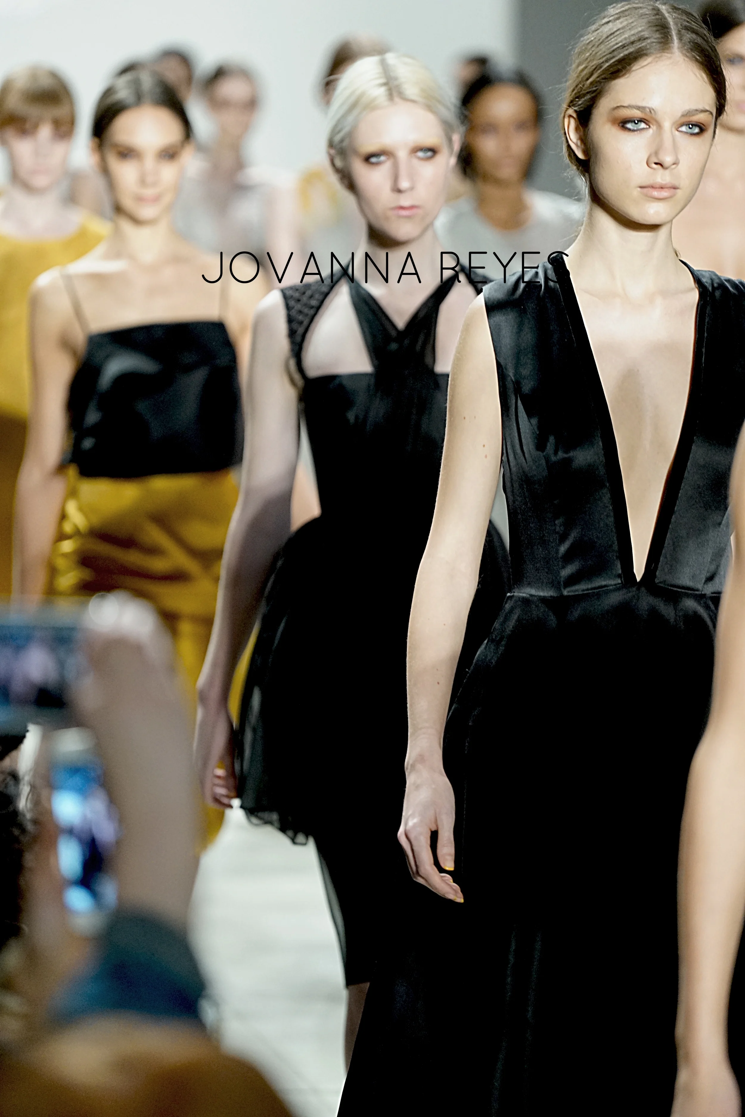 LMNYFW201644PE.jpg
