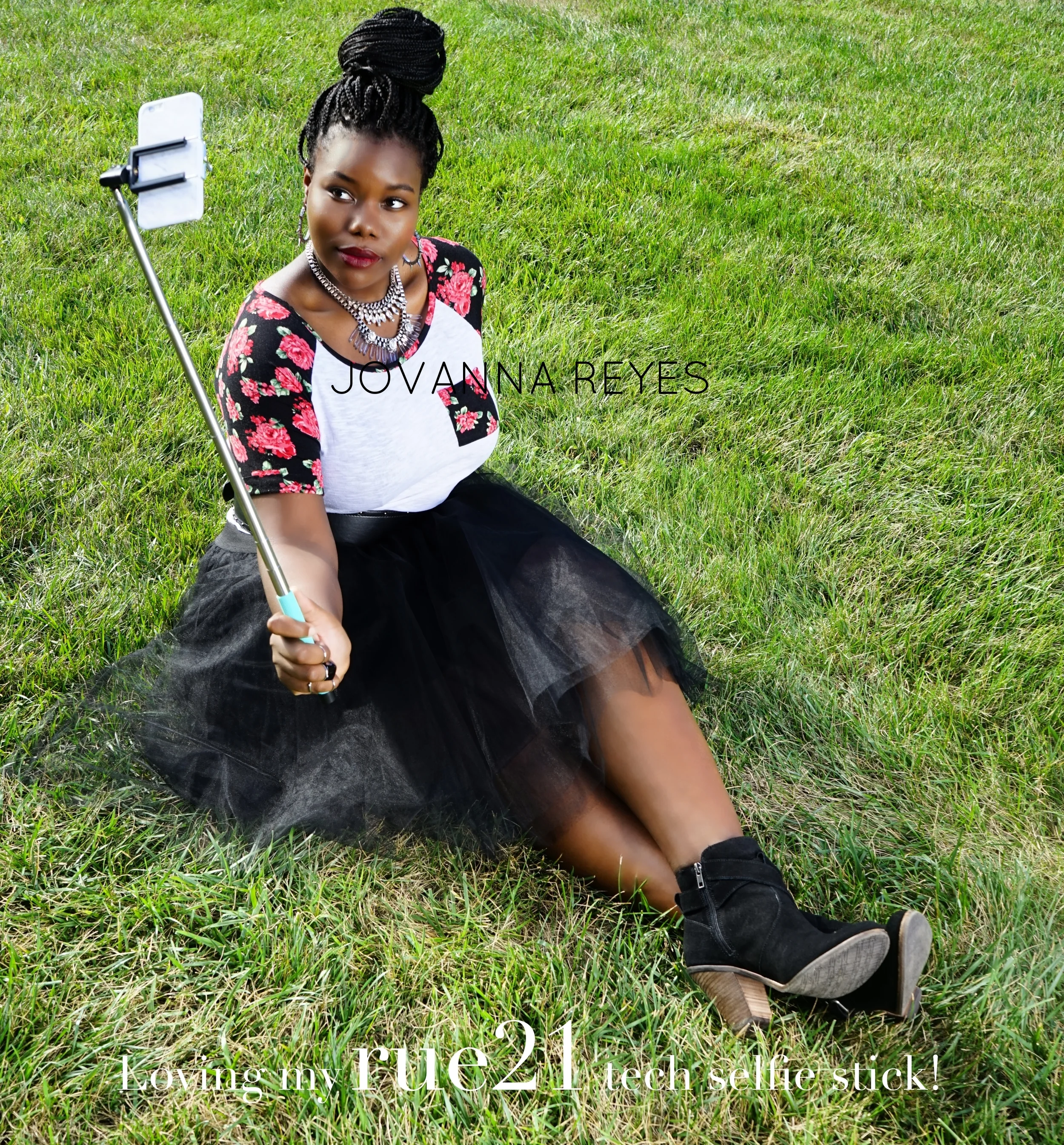 rue21selfiestickwithJeniseThompson.jpg