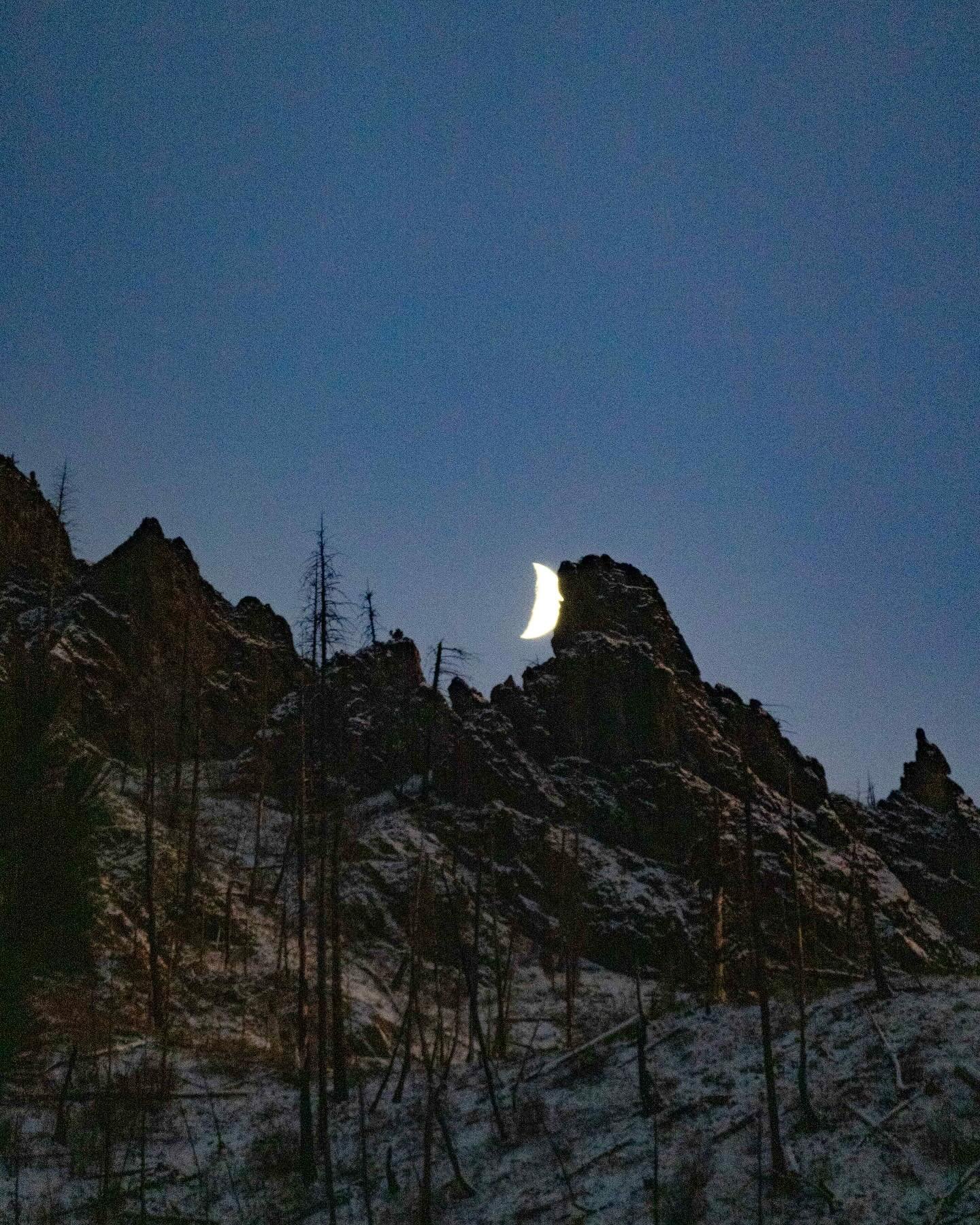 Moonrise over the Queen&rsquo;s River, Sawtooth Wilderness. As a kid raised in South Texas it&rsquo;s taken a while to learn to embrace the cold. Here&rsquo;s to a winter of getting out there.