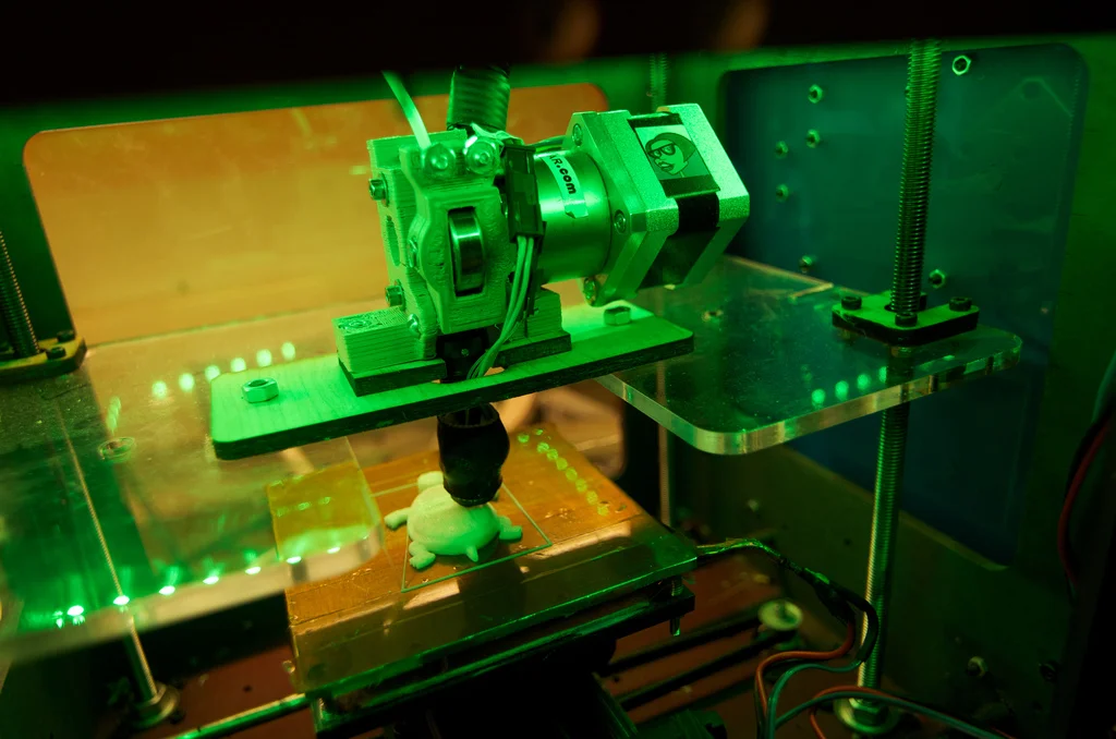How passion (and 3D printers) can save science education