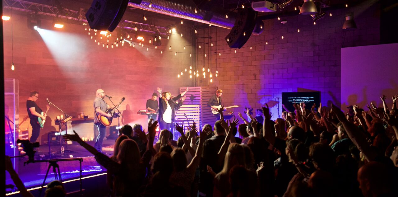 Photo: Craig P. Smith Photography Lydia worshipping with her church, Grace North in Anthem, AZ at live recording on 9/6/2016. 
