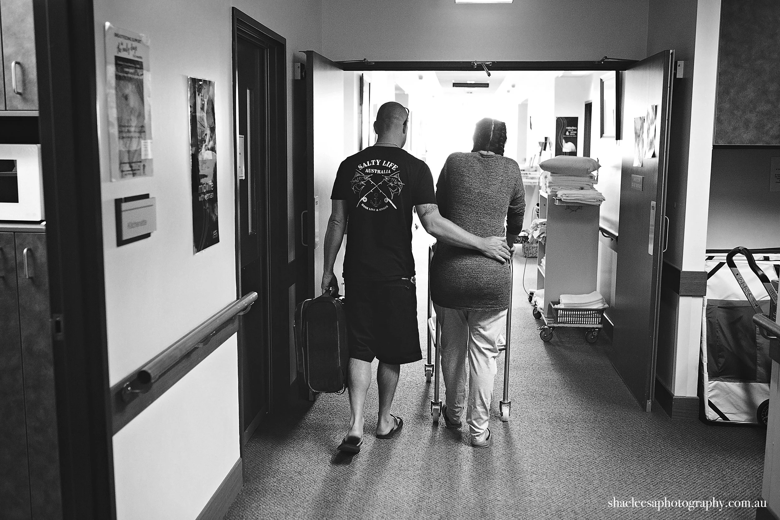 NeiblingBIRTH_138_ShaeLeesaPhotography_B&W.jpg