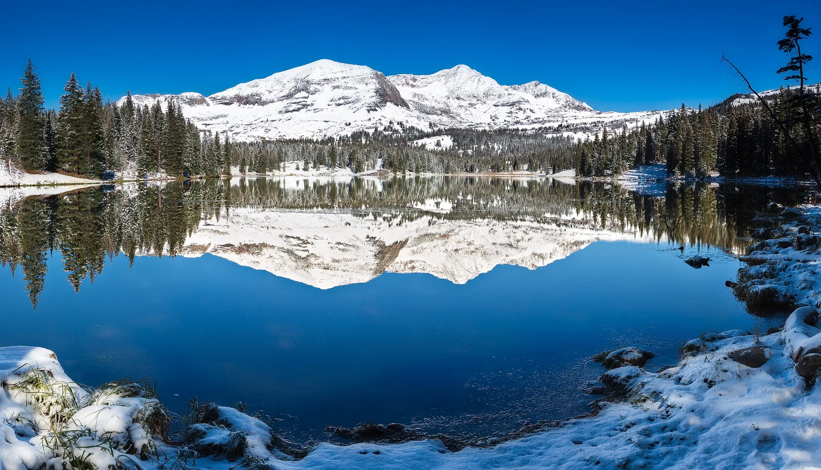 lake-irwin-snow-colorado-fall.jpg