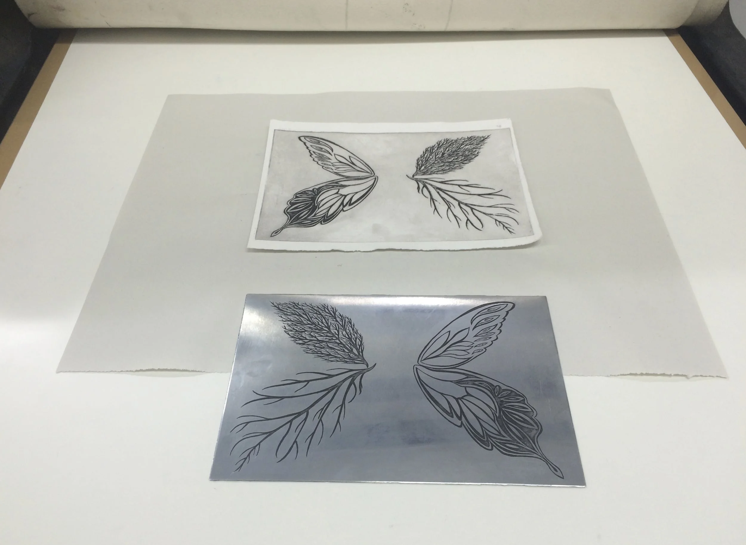  印制纸品与原印板对比 