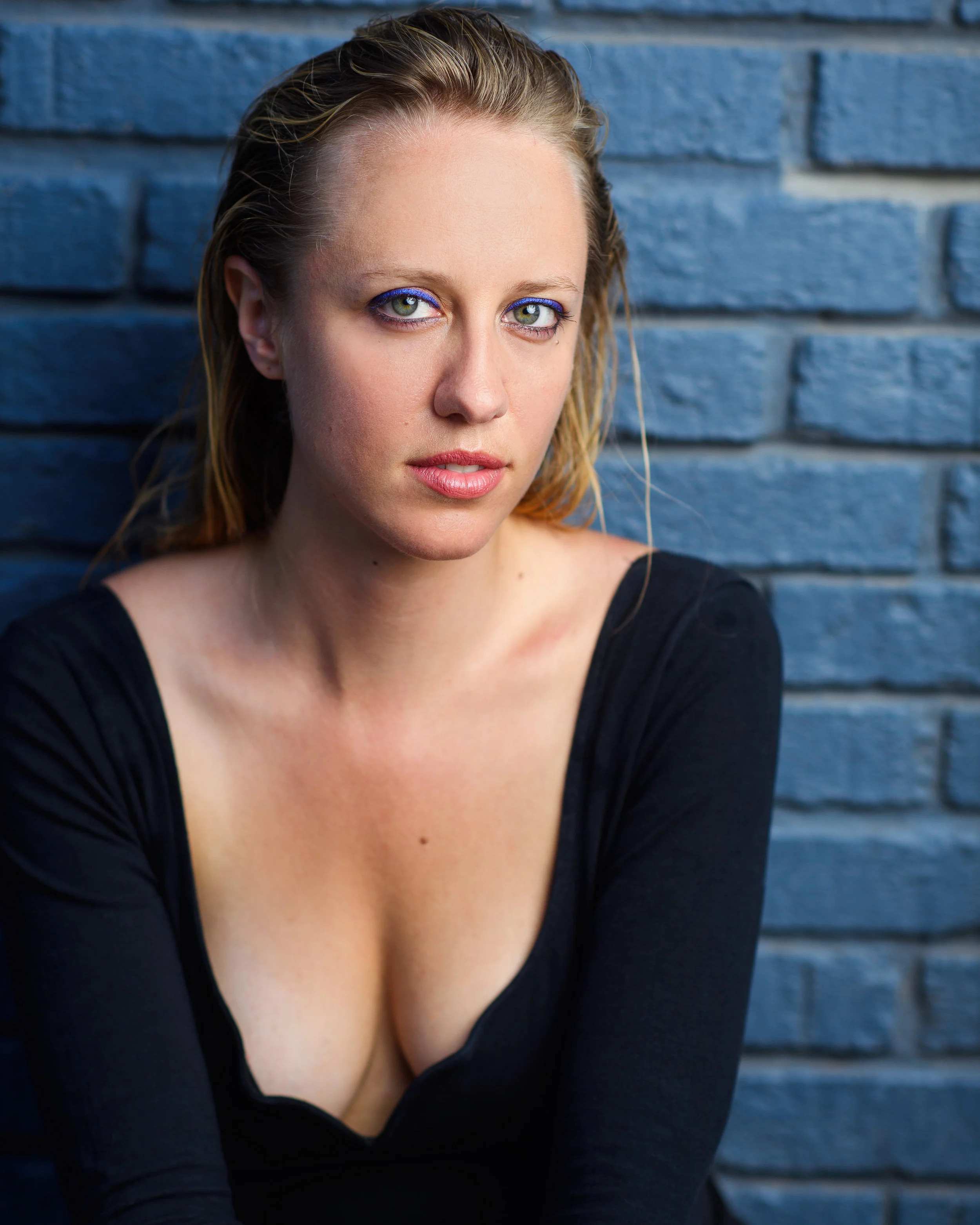 BetsyHolt_headshot_9.jpg