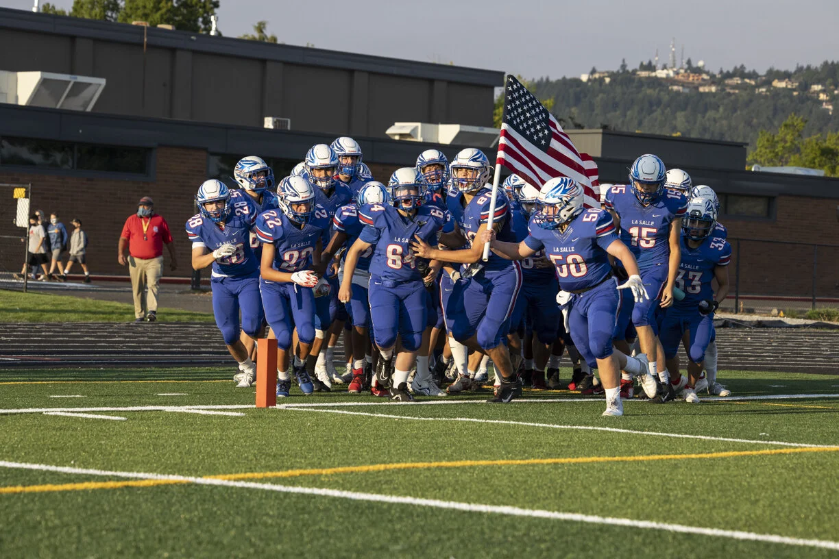 LaSalle_Varsity_FB_090321_71A3975.jpg