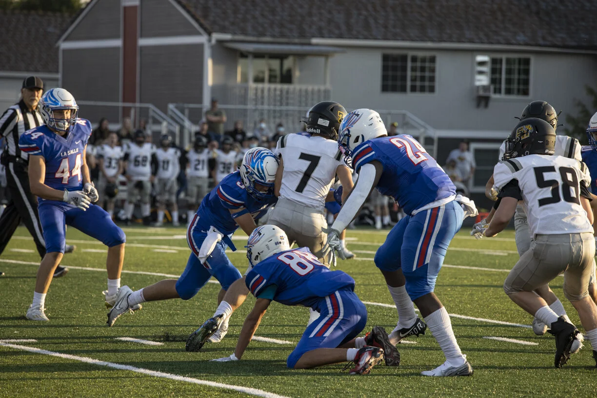 LaSalle_Varsity_FB_090321_71A4109.jpg