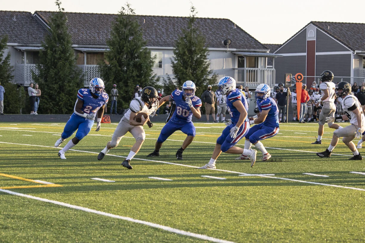 LaSalle_Varsity_FB_090321_71A4162.jpg
