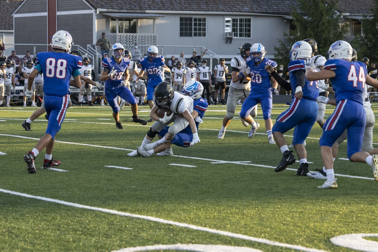 LaSalle_Varsity_FB_090321_71A4241.jpg