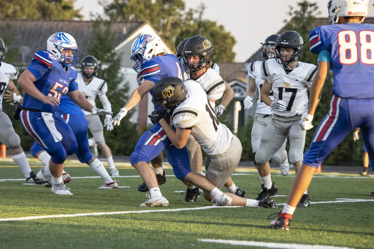 LaSalle_Varsity_FB_090321_71A4329.jpg