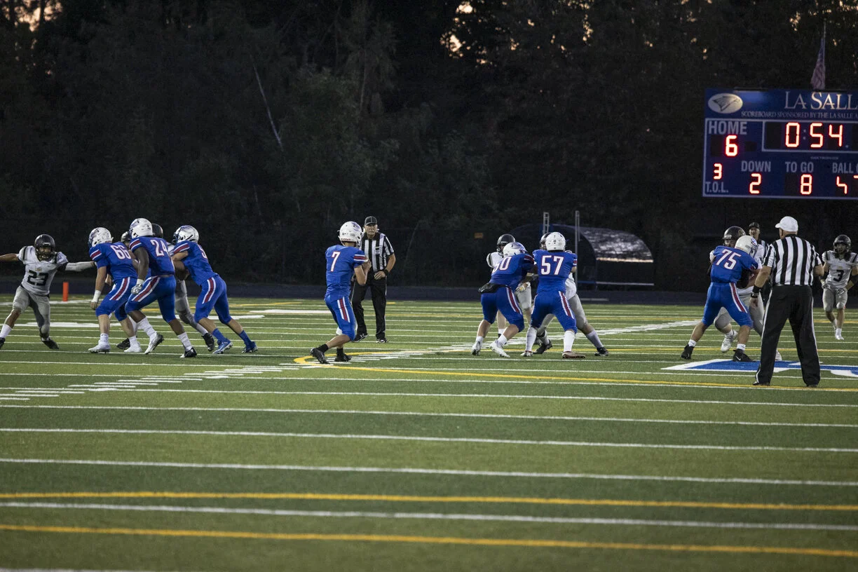 LaSalle_Varsity_FB_090321_71A4826.jpg