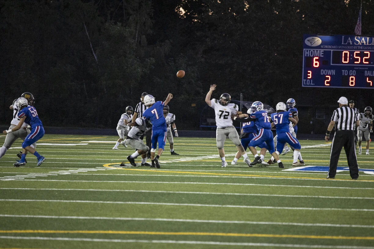 LaSalle_Varsity_FB_090321_71A4829.jpg