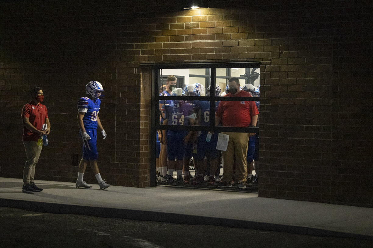 LaSalle_Varsity_FB_090321_71A4897.jpg