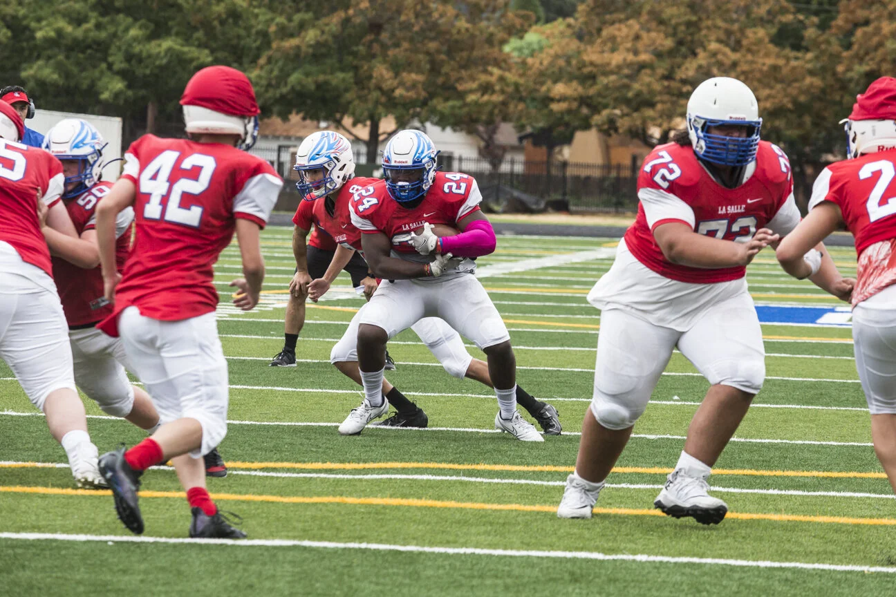 LaSalle_FB_Scrimmage_082121__J2A4815.jpg