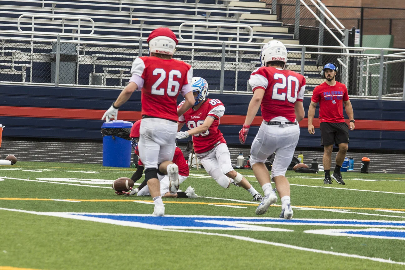 LaSalle_FB_Scrimmage_082121__J2A4942.jpg