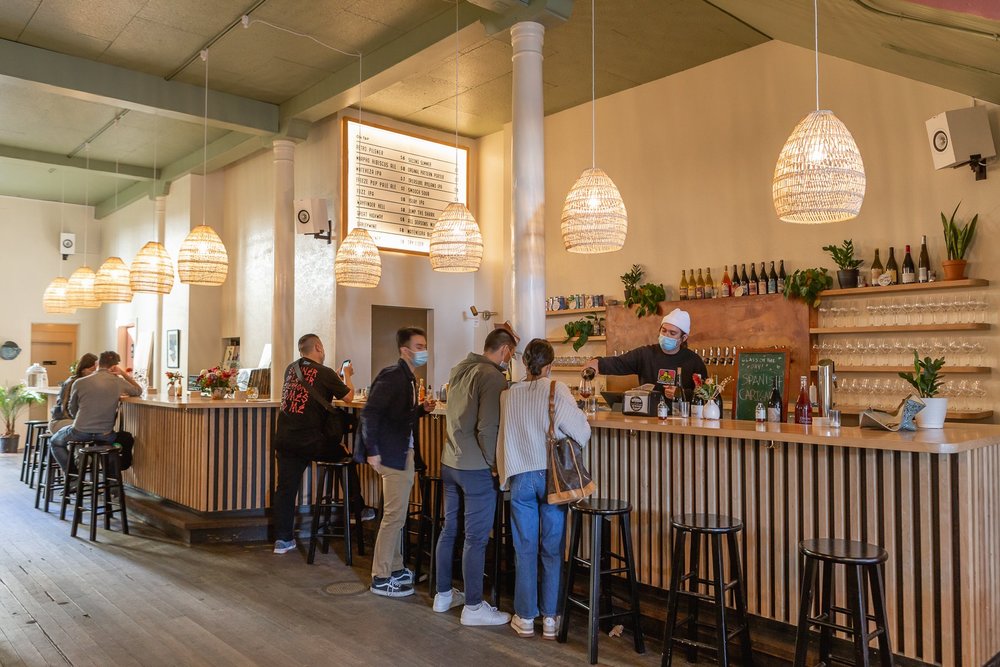 Bar photo 2