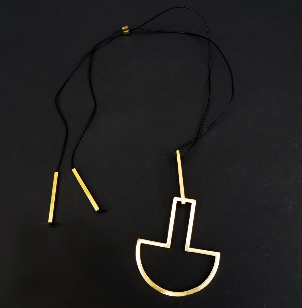 Simone Brewster Jewellery link semi link