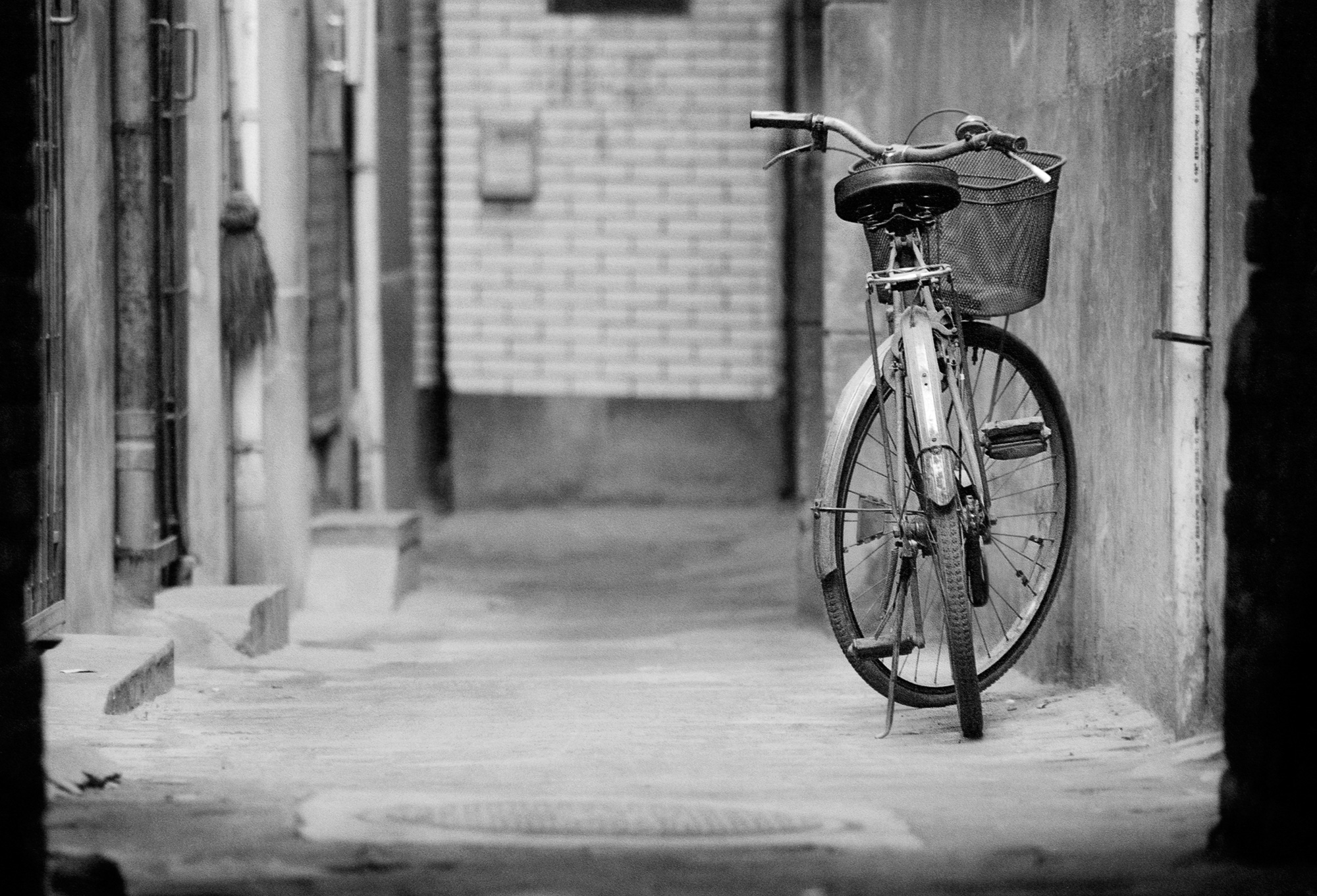 china_bike_12x8_07.jpg