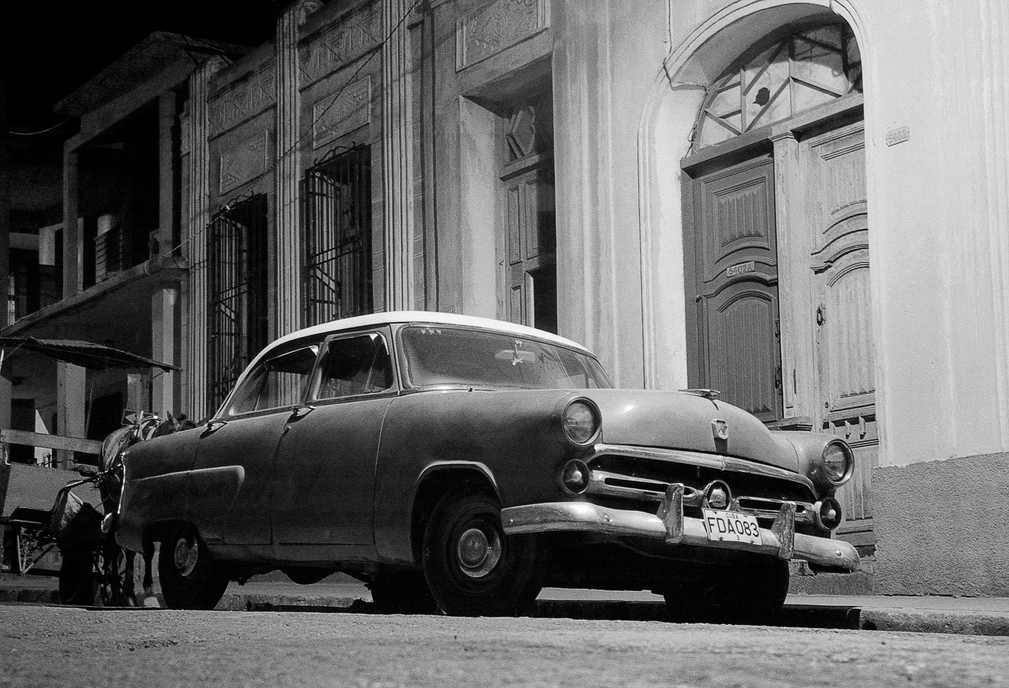 cuba_car_12x8_03.jpg