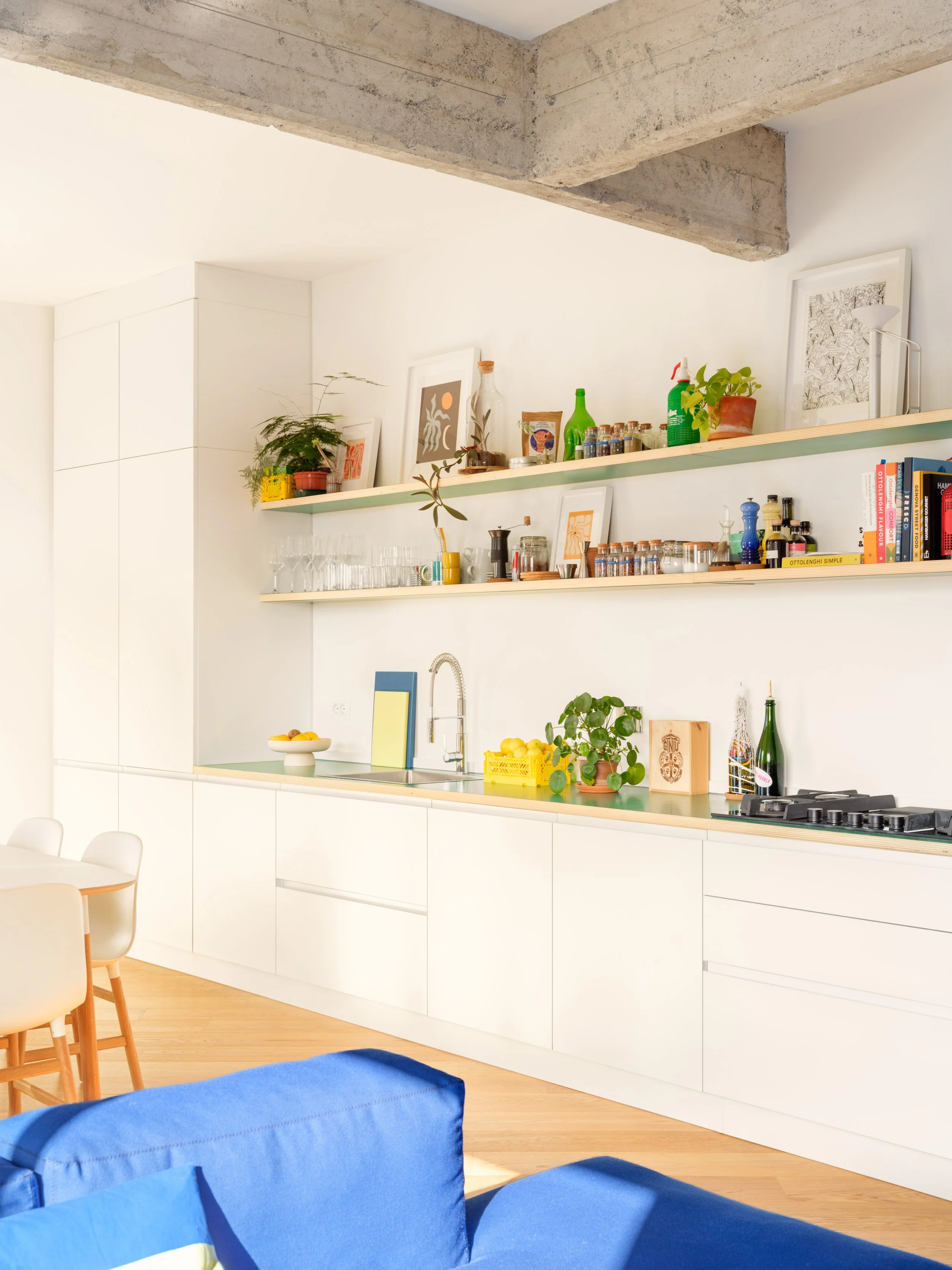 llabb_apt-molo4a_DSCF6322.jpg
