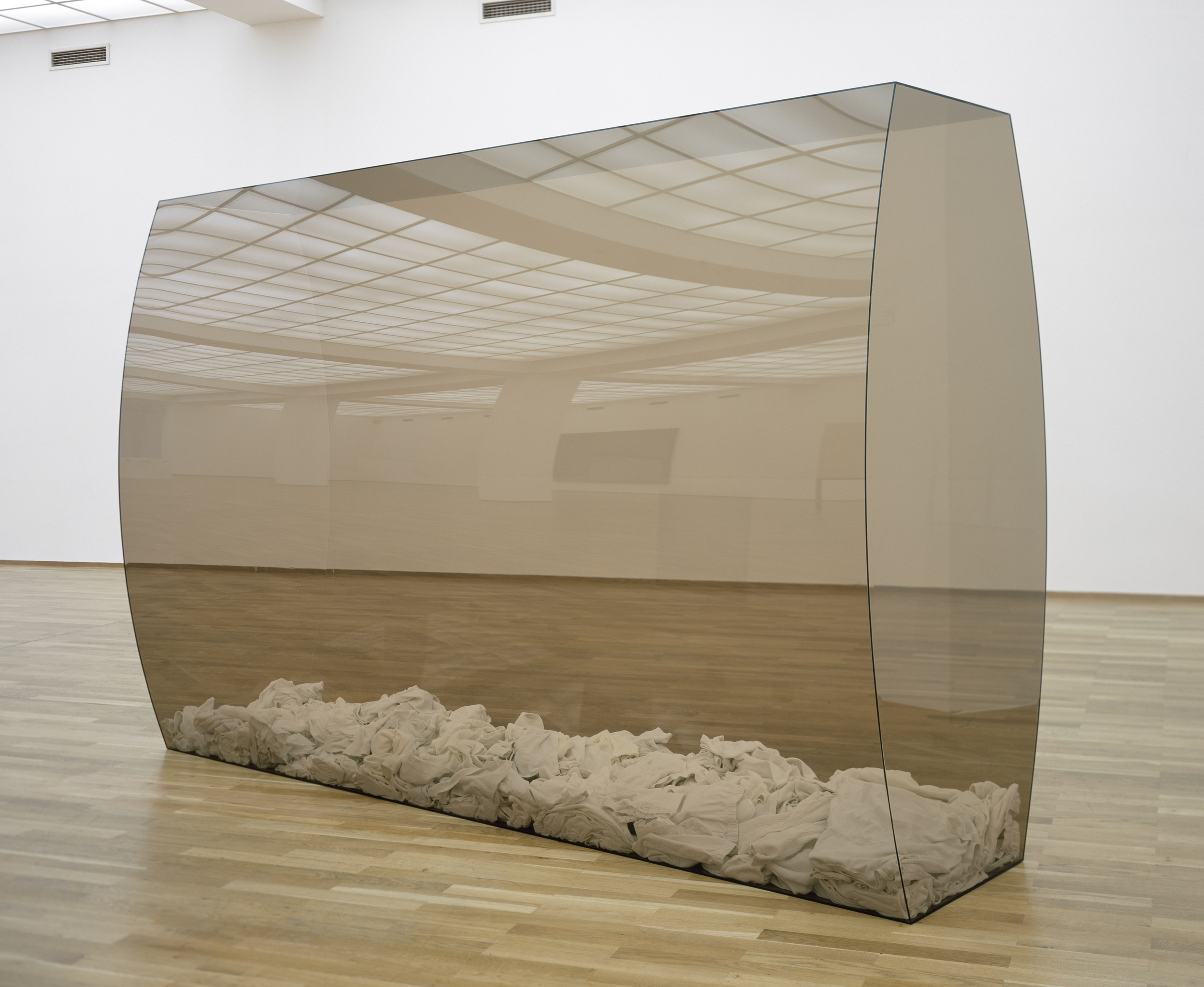 untitled, 2002, perspex, white underwear, 195 x 295 x 95 cm