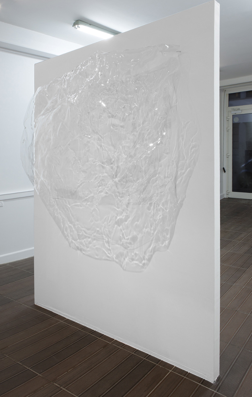 Resin4, 2016. 90 x 125 x 35 cm. Courtesy Ben Elliot & ARTAGŌN