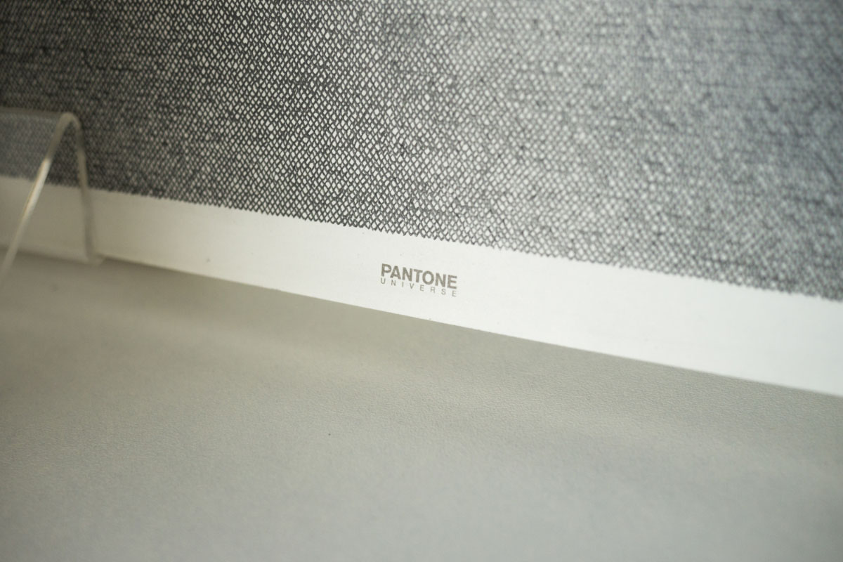 16 (Pantone Universe), 2016, pencil 6H, 5H, 4H, 3H, 2H, H, F, HB, B, 2B, 3B, B4, 5B, 6B, 7B, 8B on 16 double pages from a Pantone universe notebook, 38 x 25 cm, details