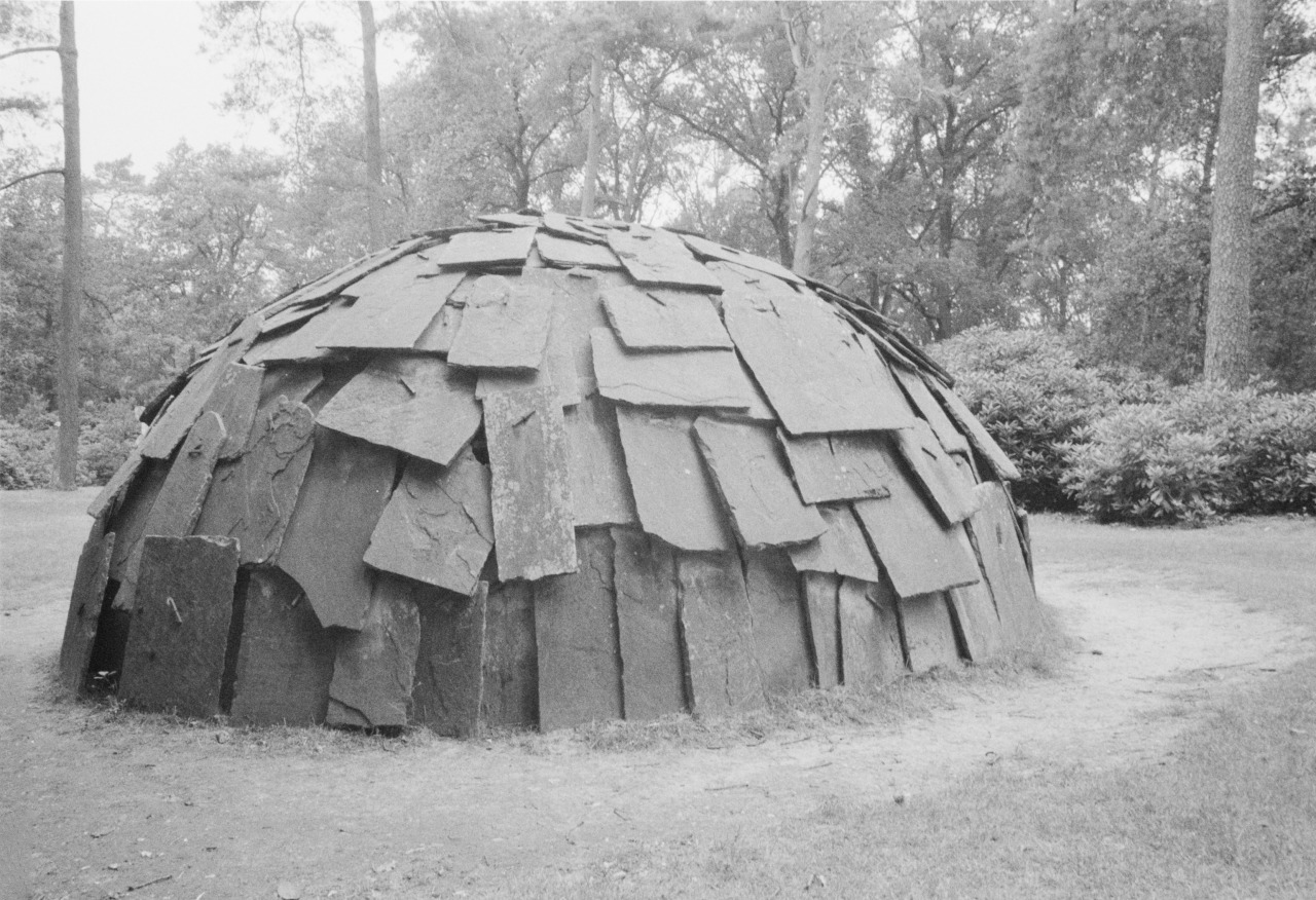 Igloo di pietra, 1982