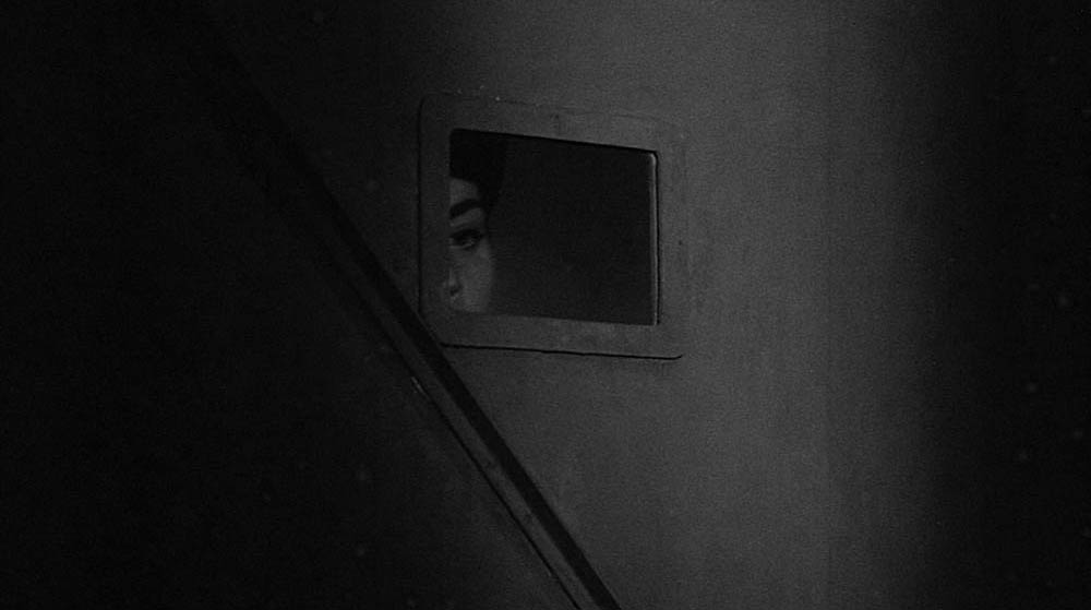 010.jpg