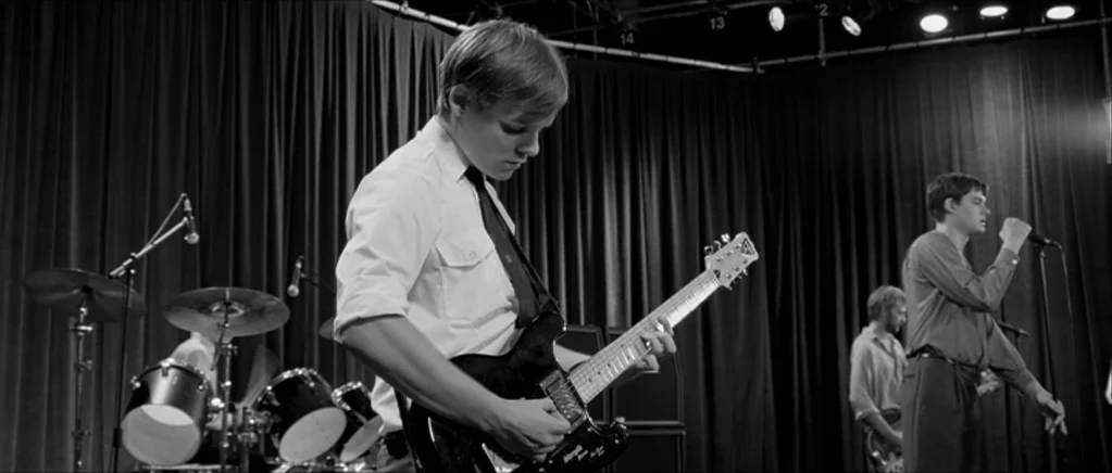 control-2007-2822.jpg