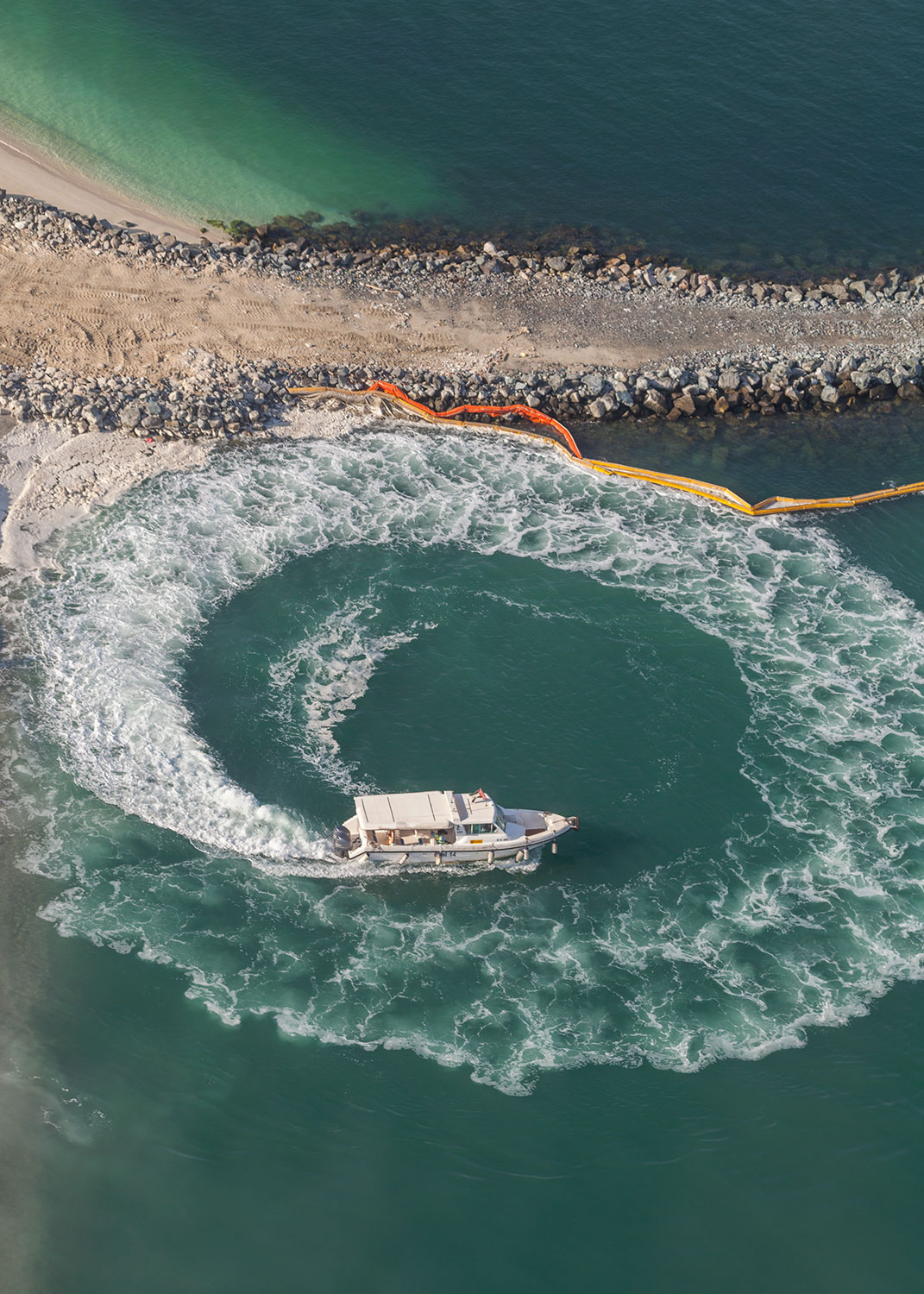 yachting1.jpg