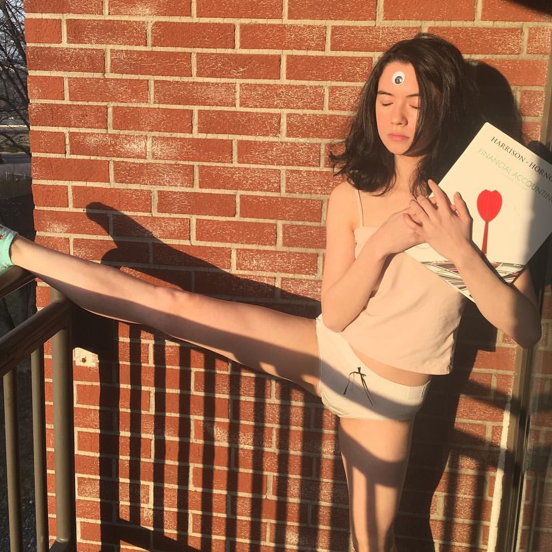 mia kerin 3.jpg