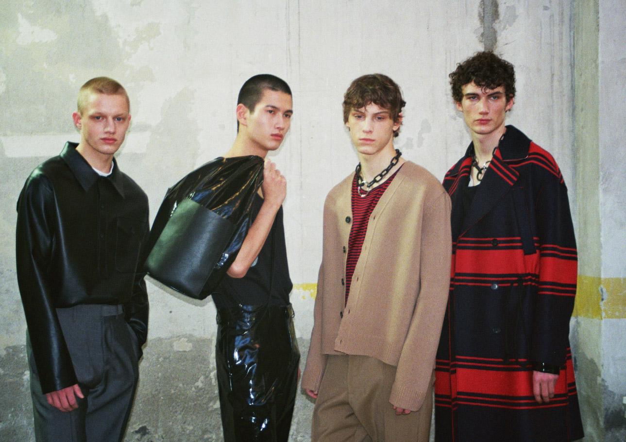 n21-aw19-01.jpg