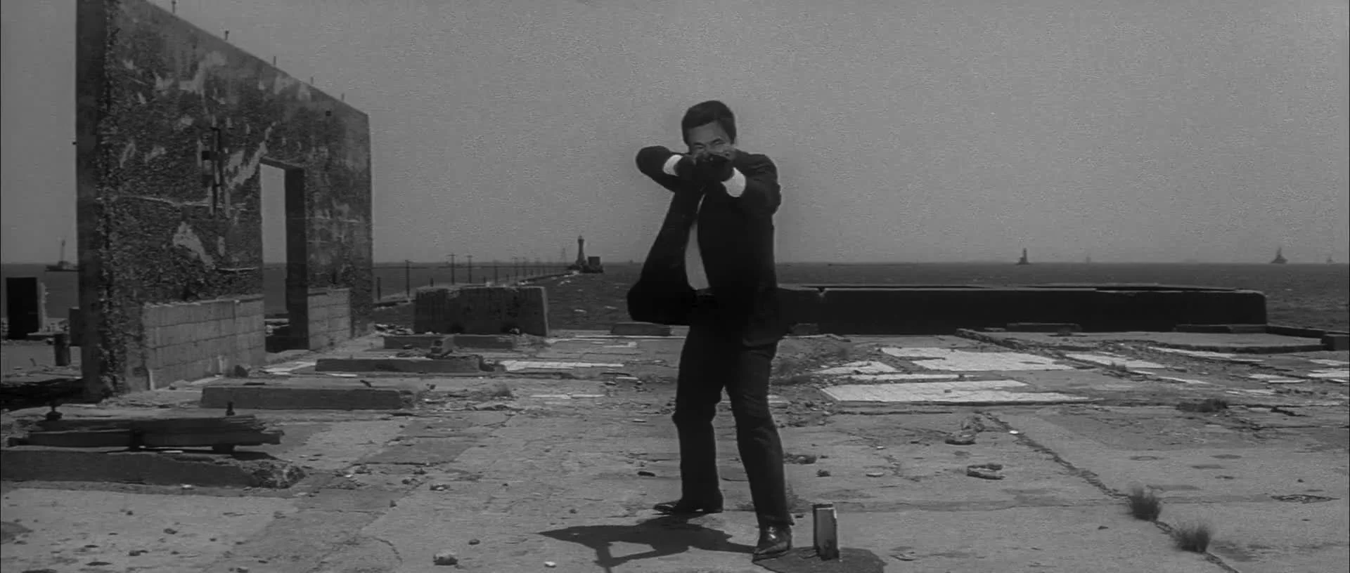 branded-to-kill-1967-204.jpg