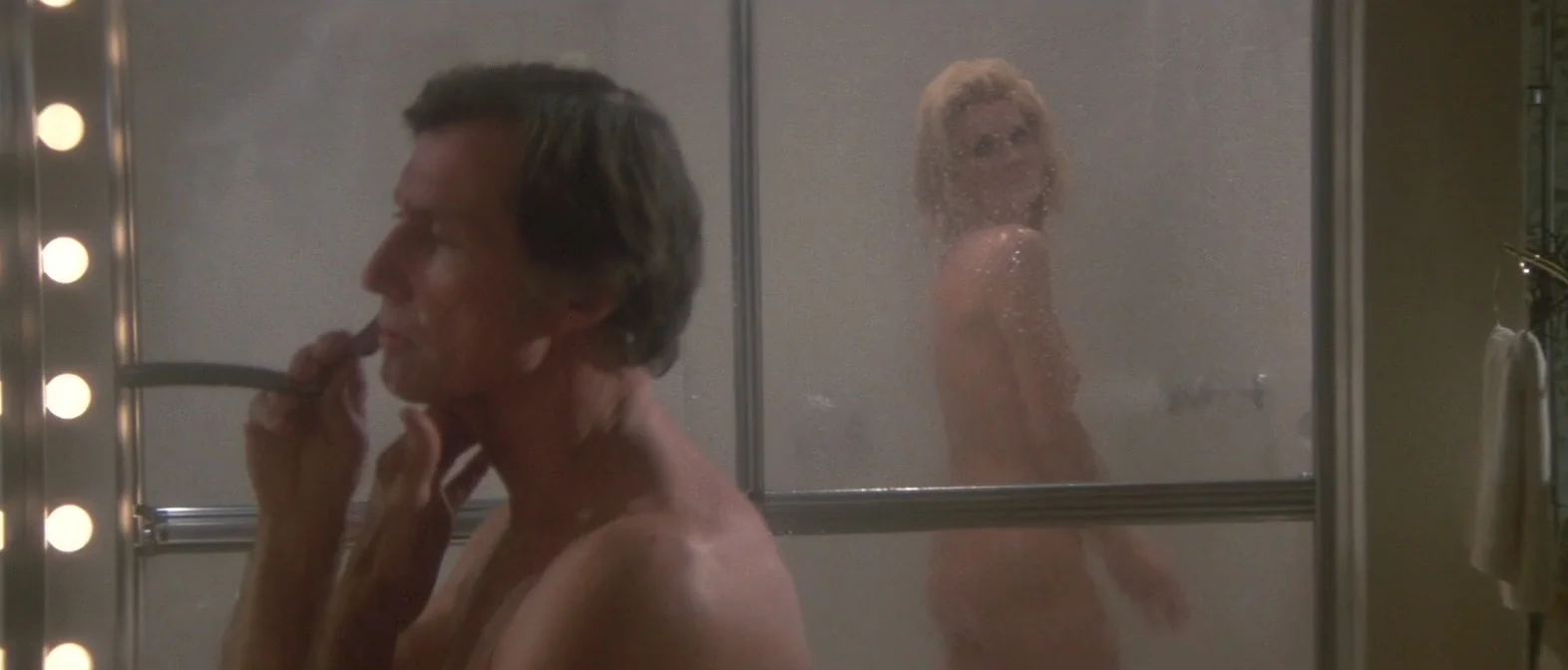 dressed-to-kill-1980-008.jpg