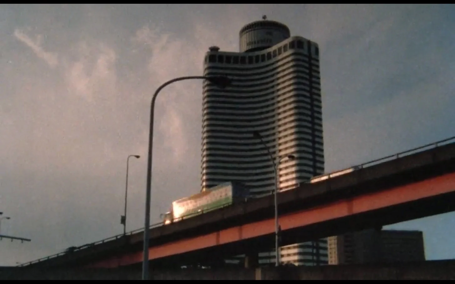 sans-soleil-1983-07.jpg