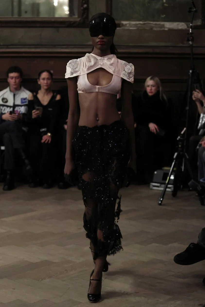 LOU_DE_BÈTOLY_AW25_Look19_Press_by_Boris Marberg_for_BFW.jpg