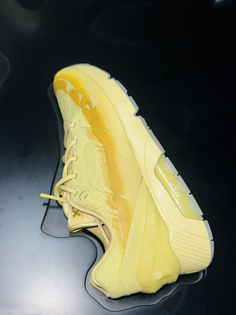 The Suspended-Hour-by-nike-and-Pan-4752-Min.jpg