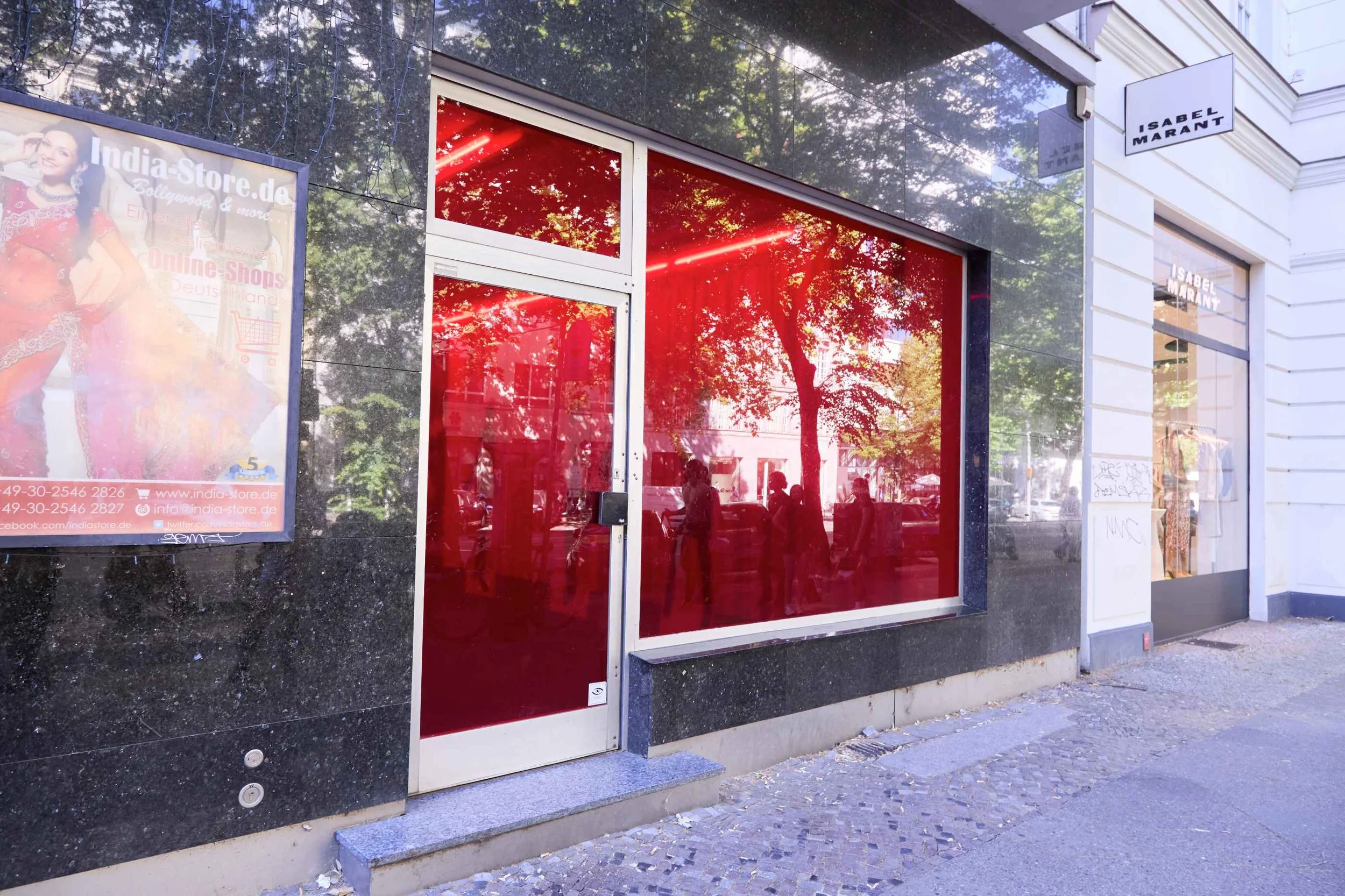 MOWALOLA_POPUP_SS26_BY_HARRYMILLER_P3A3466.jpg
