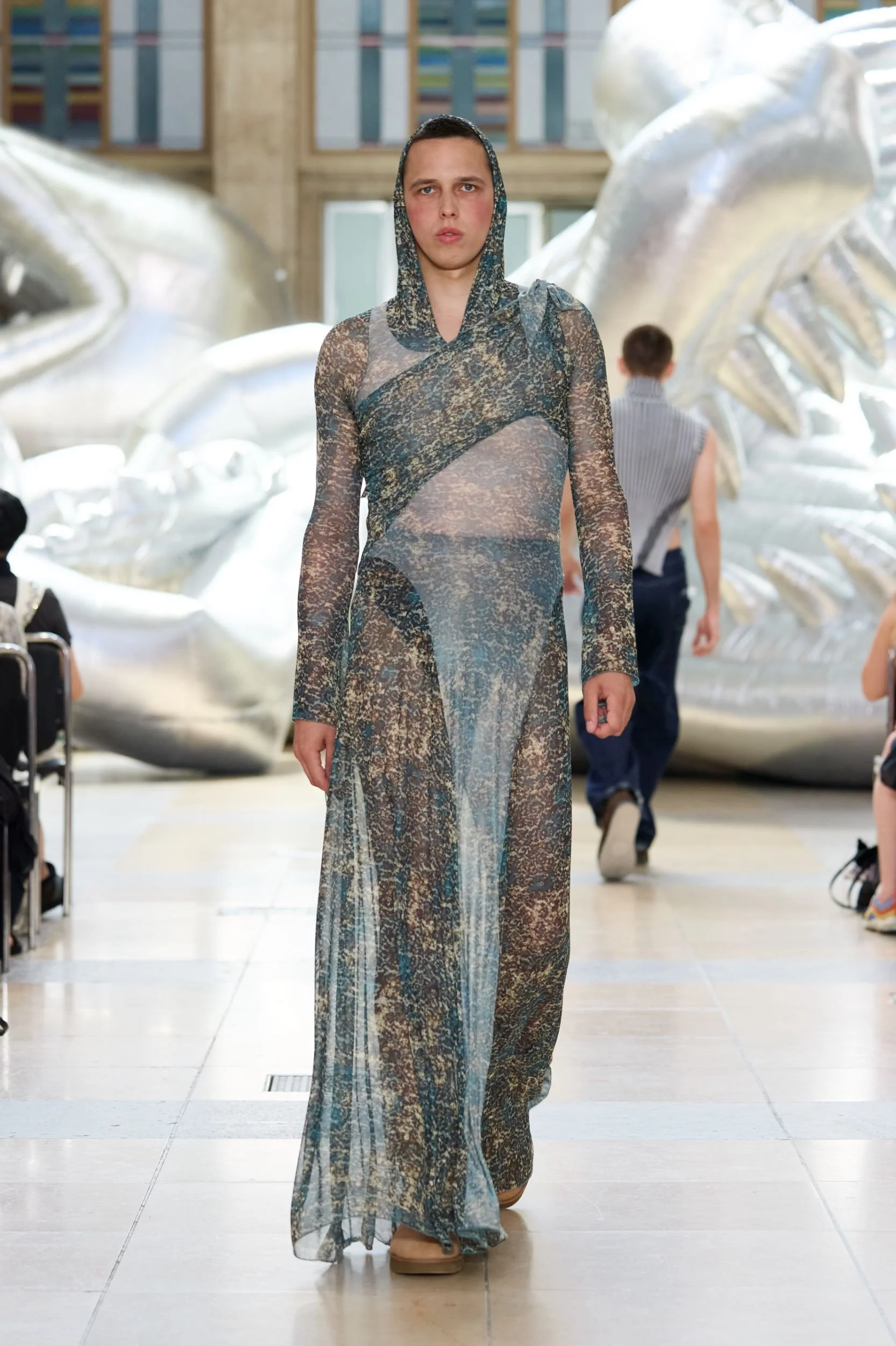 LUEDER_SS26_Runway4_by_Finnegan_Koichi_Godenschweger_for_BFW_HighRes.jpg.jpeg