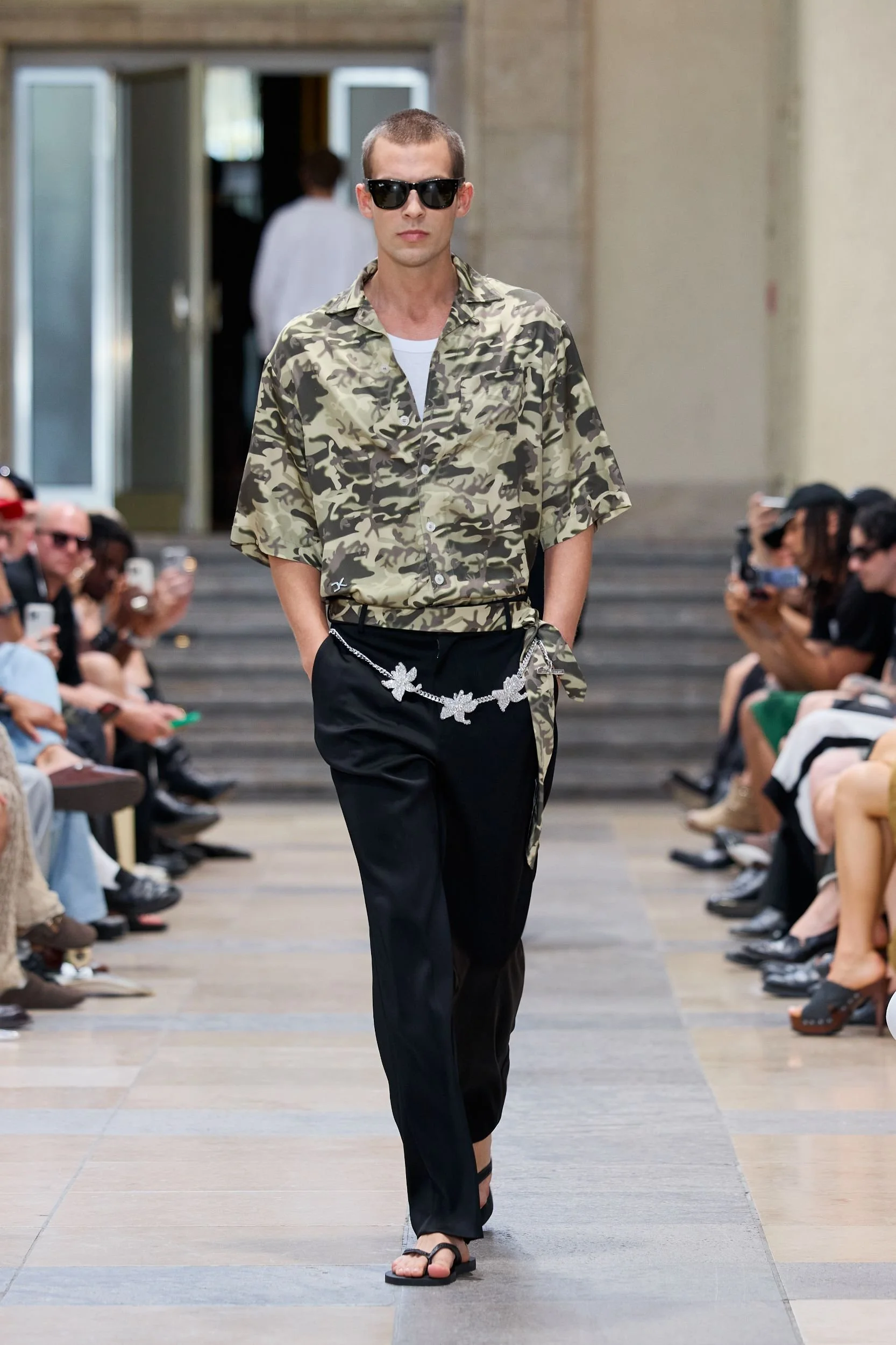 DAVID-KOMA_SS26_Runway11_by_Finnegan_Koichi_Godenschweger_for_BFW_2zu3.jpg.jpeg